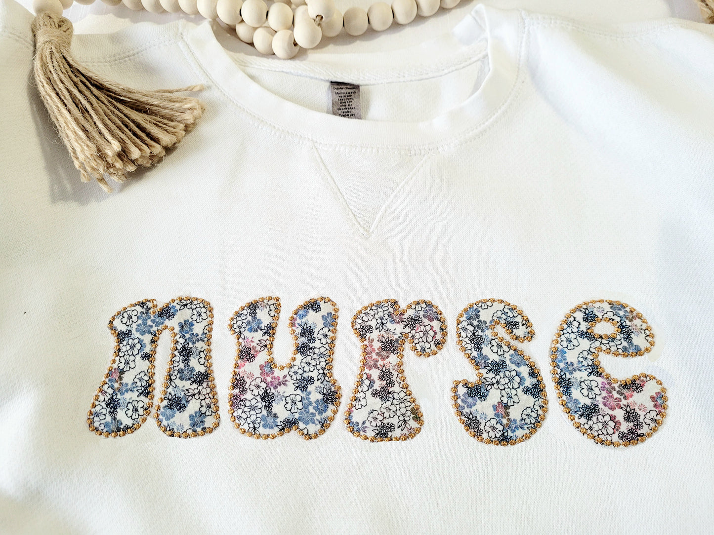 Nurse Sweatshirt - Pearl collection