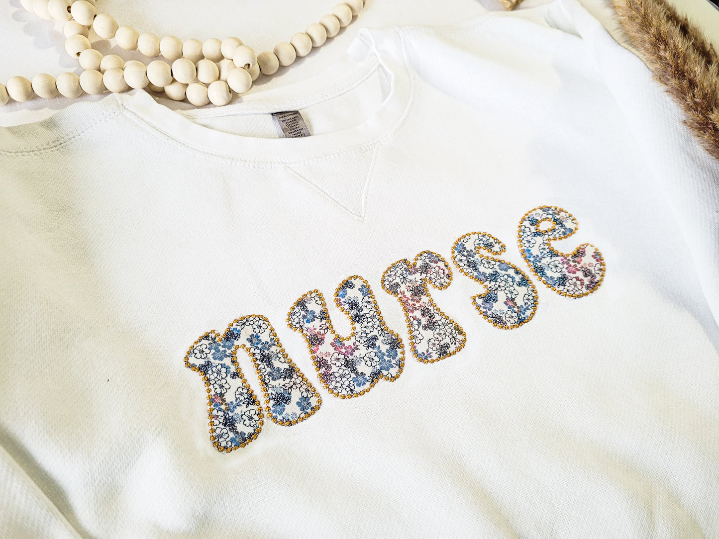 Nurse Sweatshirt - Pearl collection